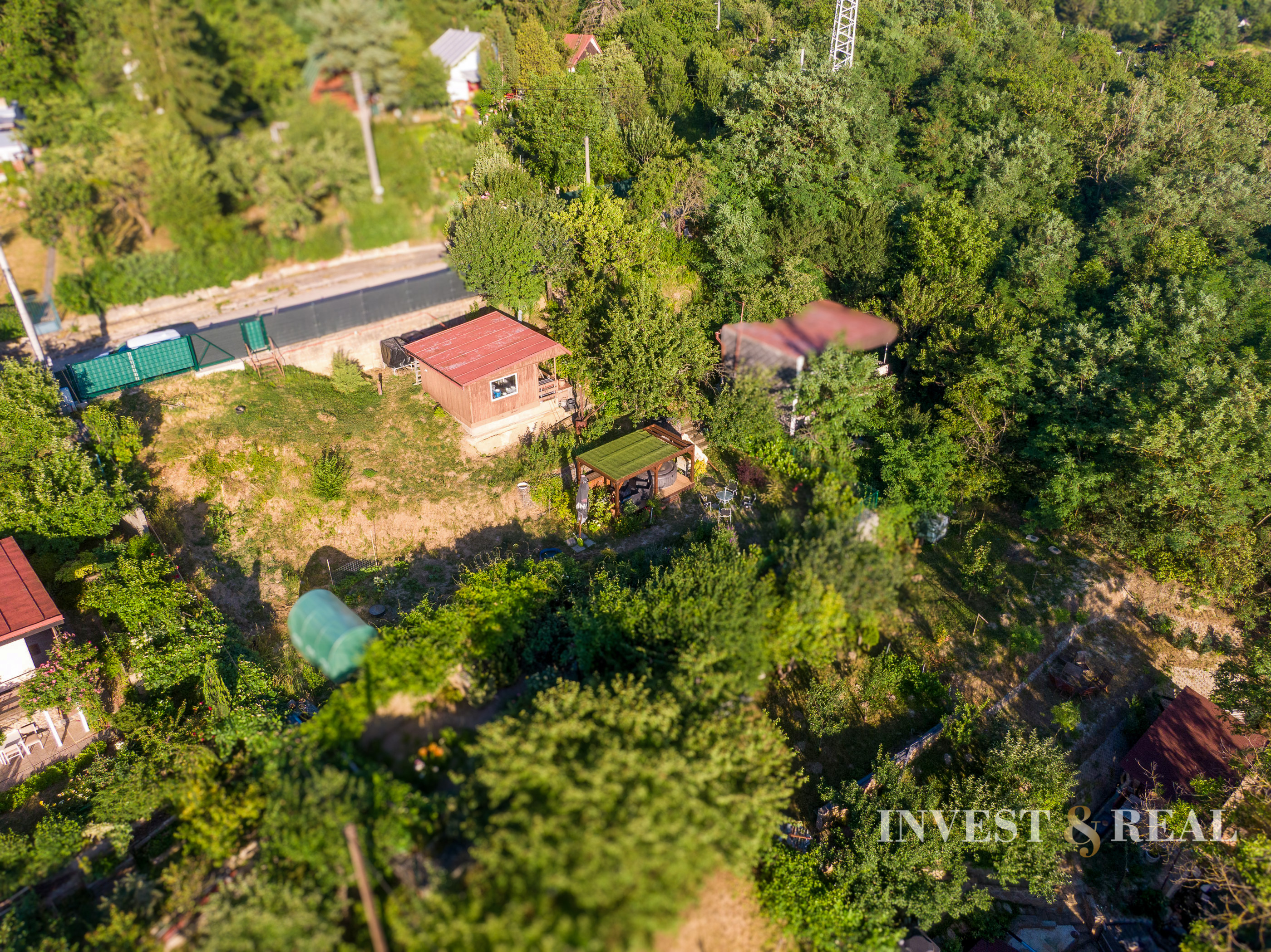 Pozemok s chatkou na podnikanie aj relax | Vyšné Opátske