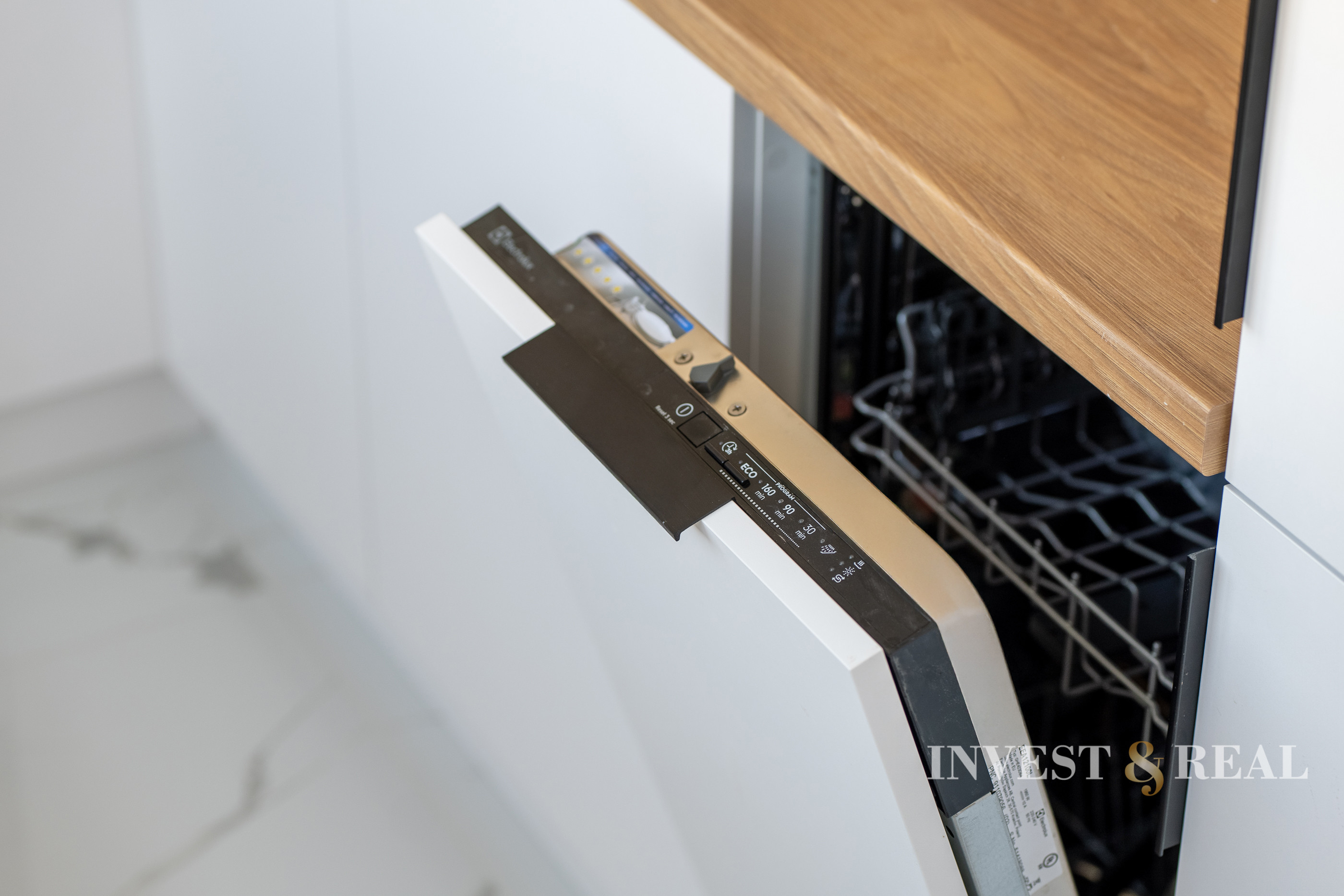 3-izbový byt - kompletná rekonštrukcia | TOP lokalita Košice