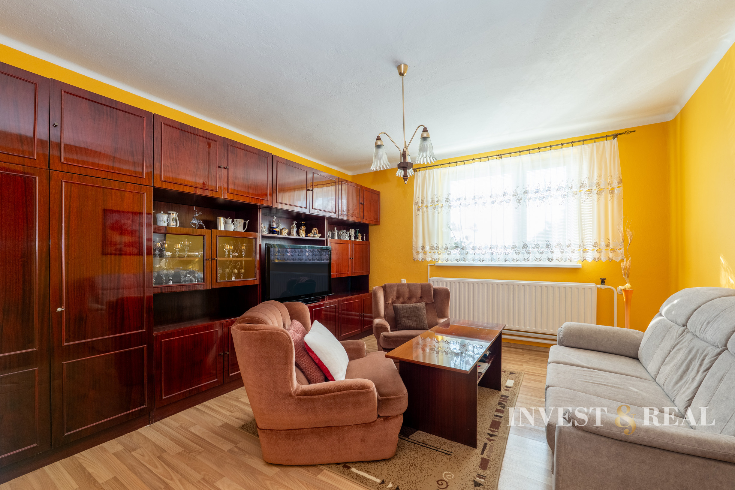 REZERVOVANÉ | Rodinný dom | 2 064 m² | Komárovce