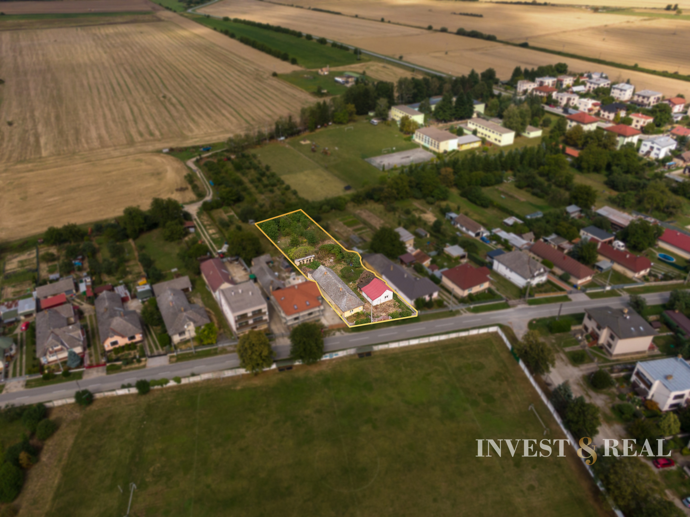 REZERVOVANÉ | 2 rodinné domy s pozemkom | Buzica