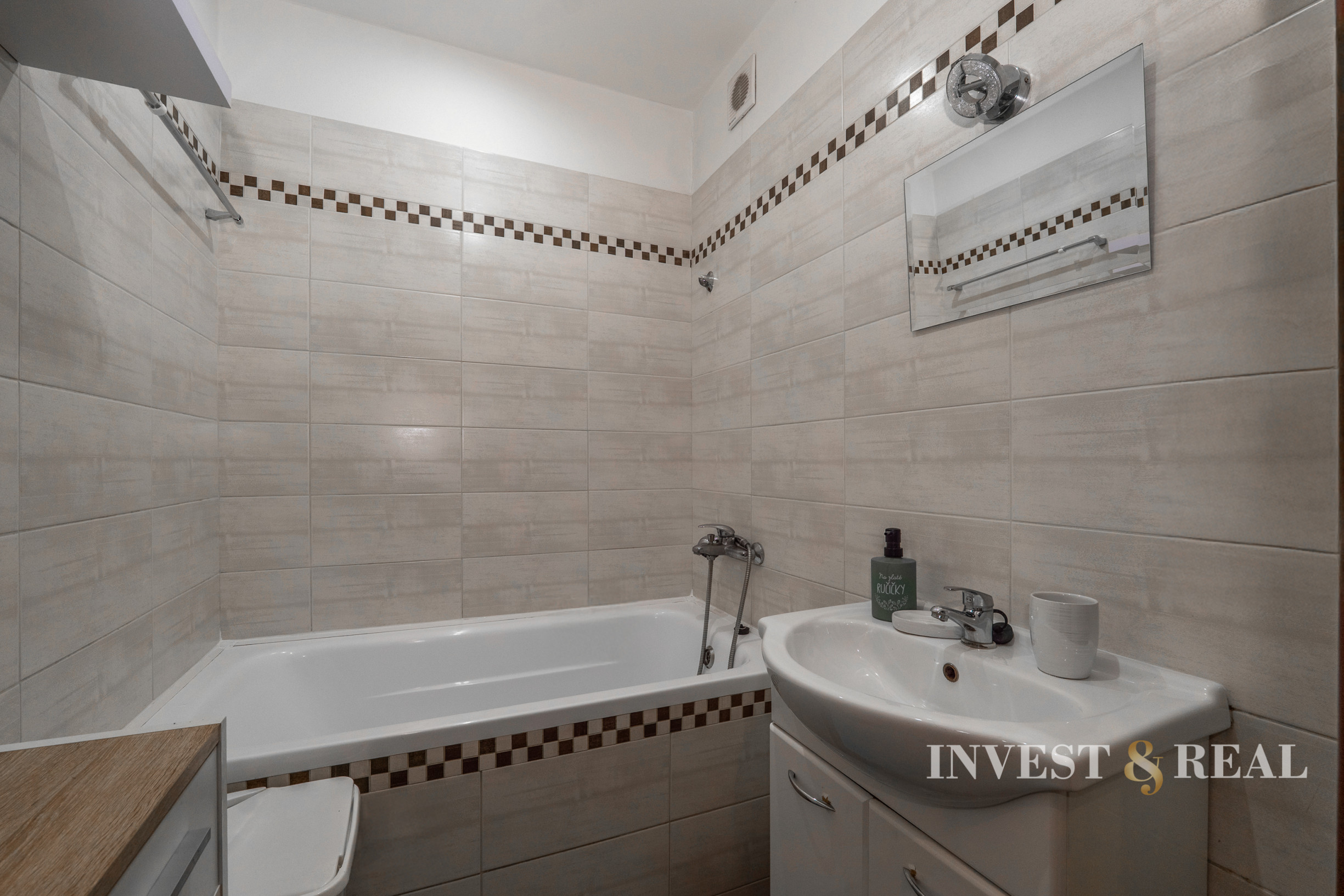 REZERVOVANÉ | 1,5-izbový byt po rekonštrukcii | Terasa