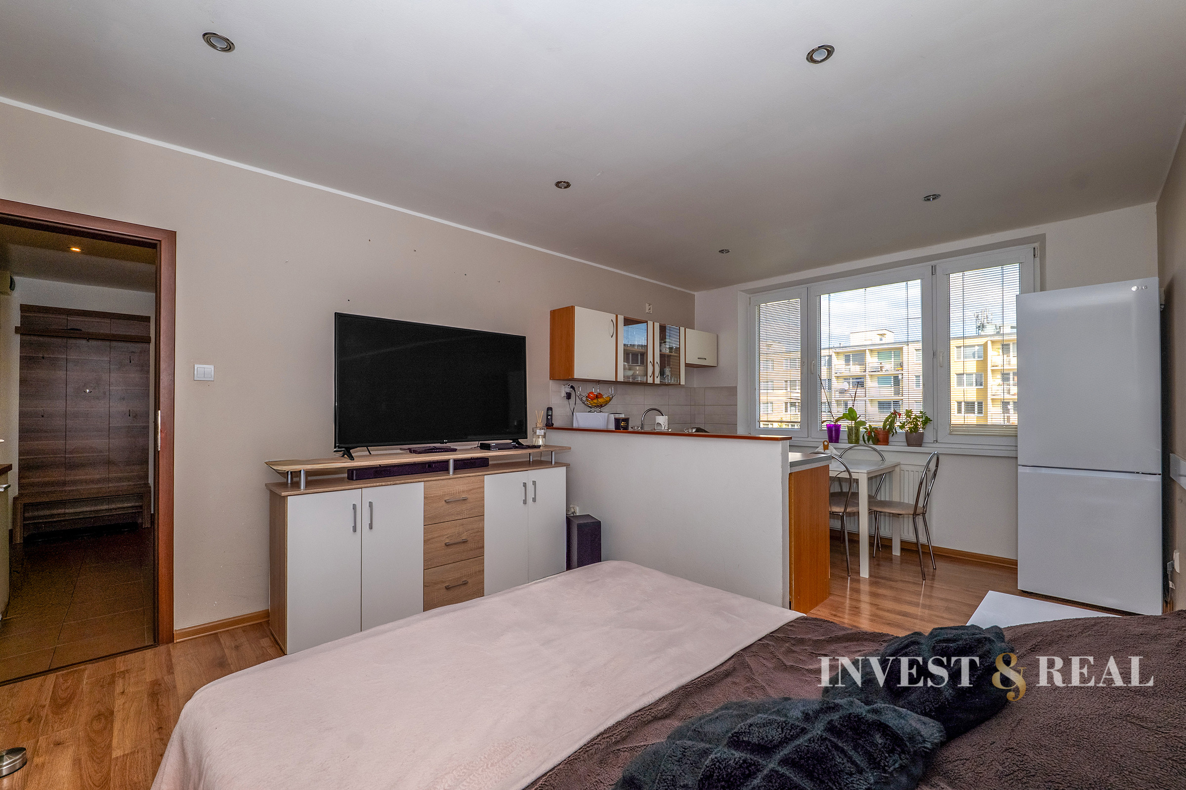 REZERVOVANÉ | 1,5-izbový byt po rekonštrukcii | Terasa