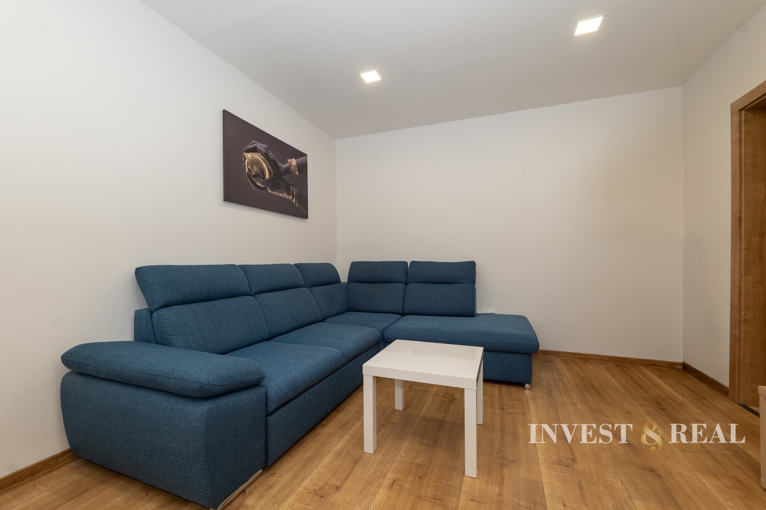 NA PRENÁJOM | Svetlý 2-izbový moderný byt s dvoma loggiami