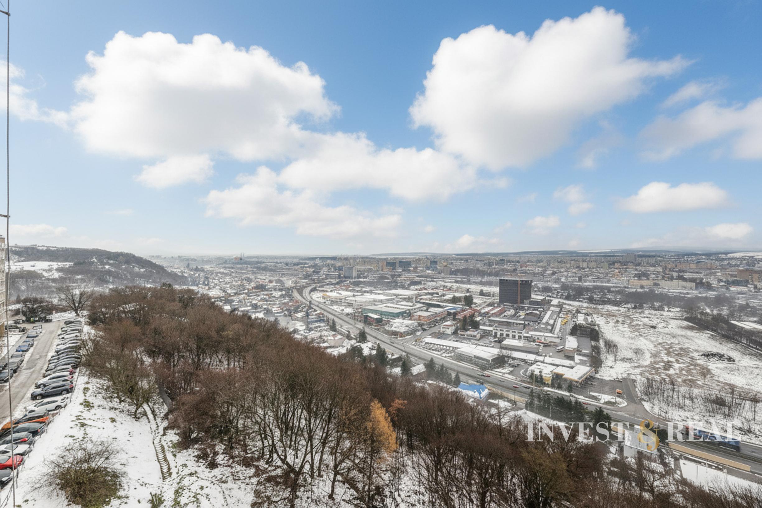 NA PRENÁJOM | Svetlý 2-izbový moderný byt s dvoma loggiami