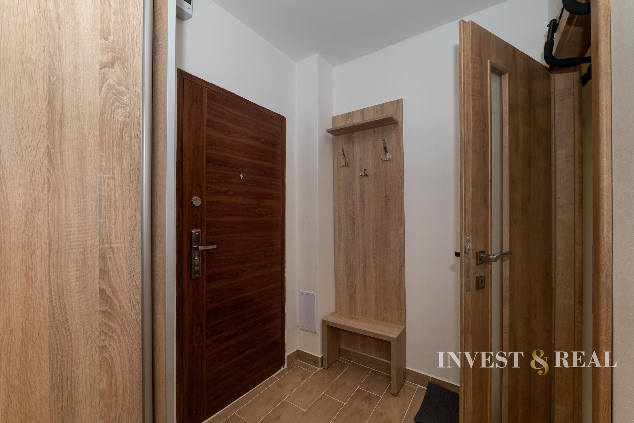 NA PRENÁJOM | Svetlý 2-izbový moderný byt s dvoma loggiami