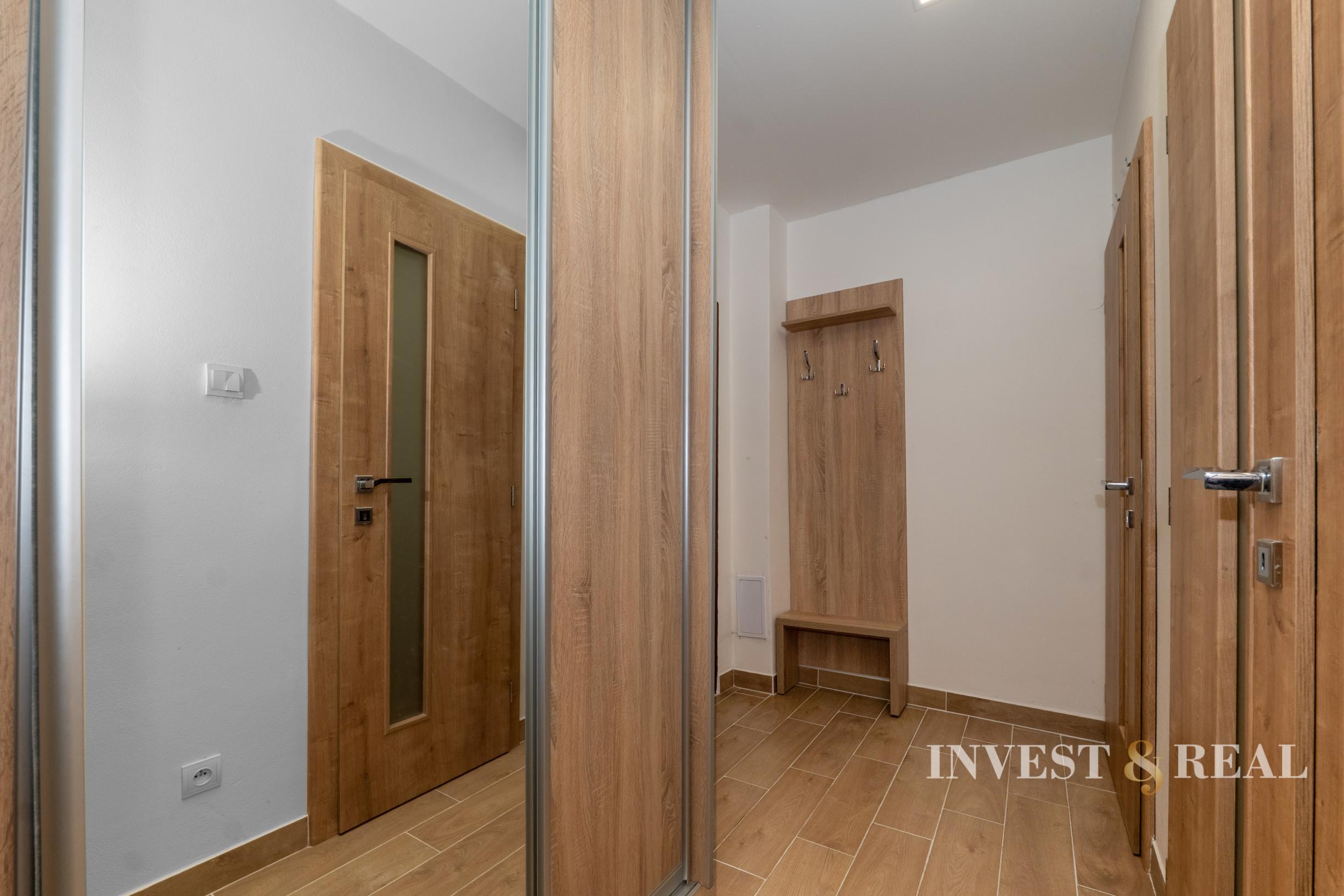 NA PRENÁJOM | Svetlý 2-izbový moderný byt s dvoma loggiami