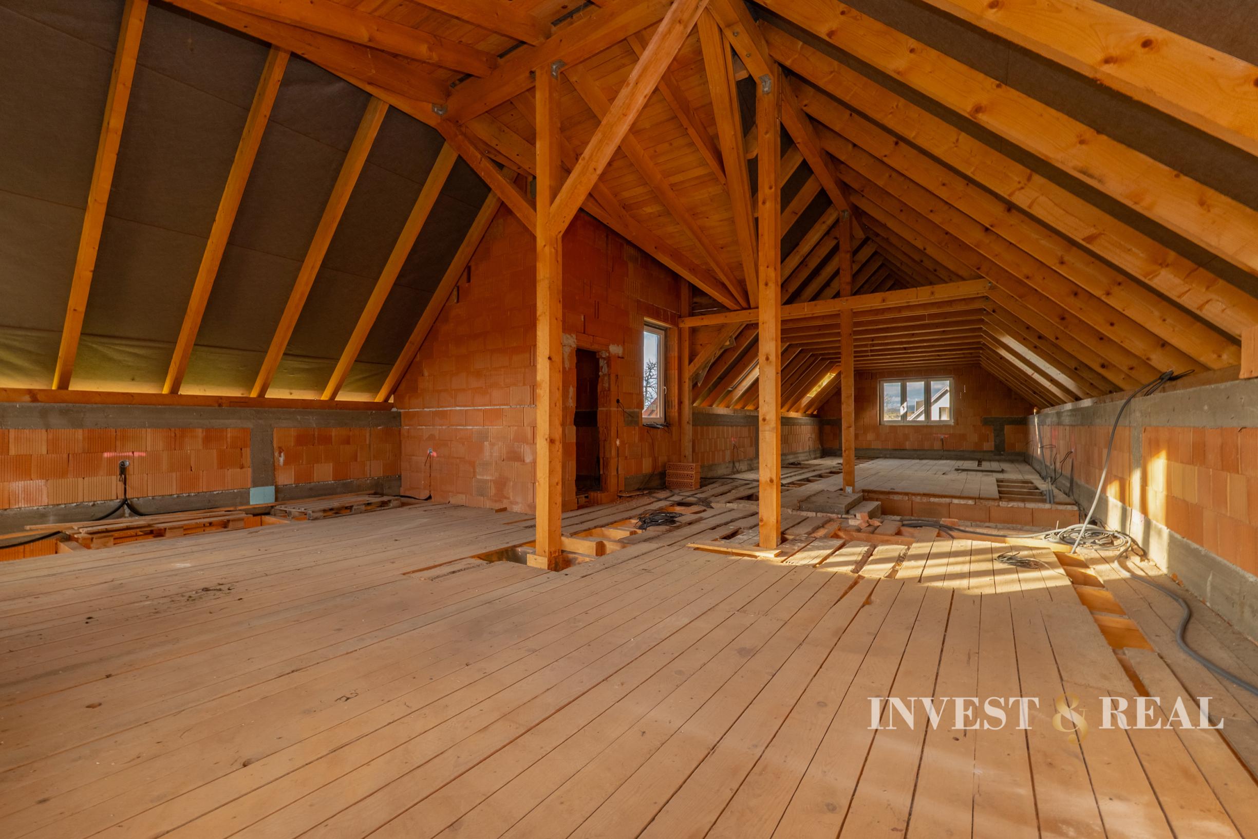 Rodinný dom | HOLODOM | 248 m² + 913 m² | Nová Polhora