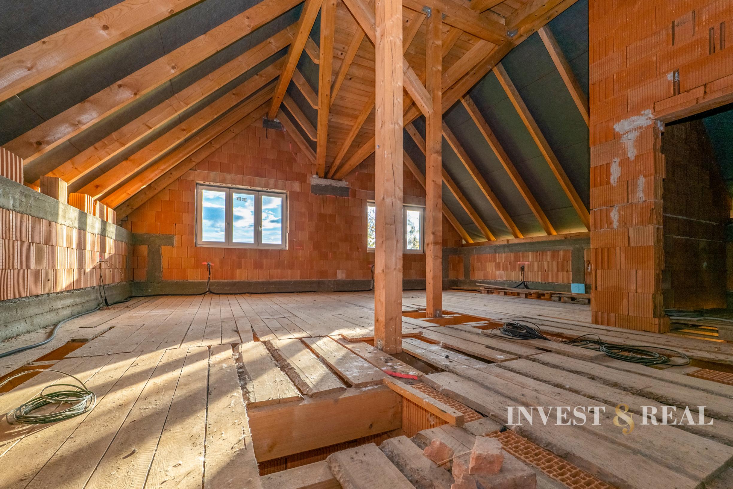 Rodinný dom | HOLODOM | 248 m² + 913 m² | Nová Polhora