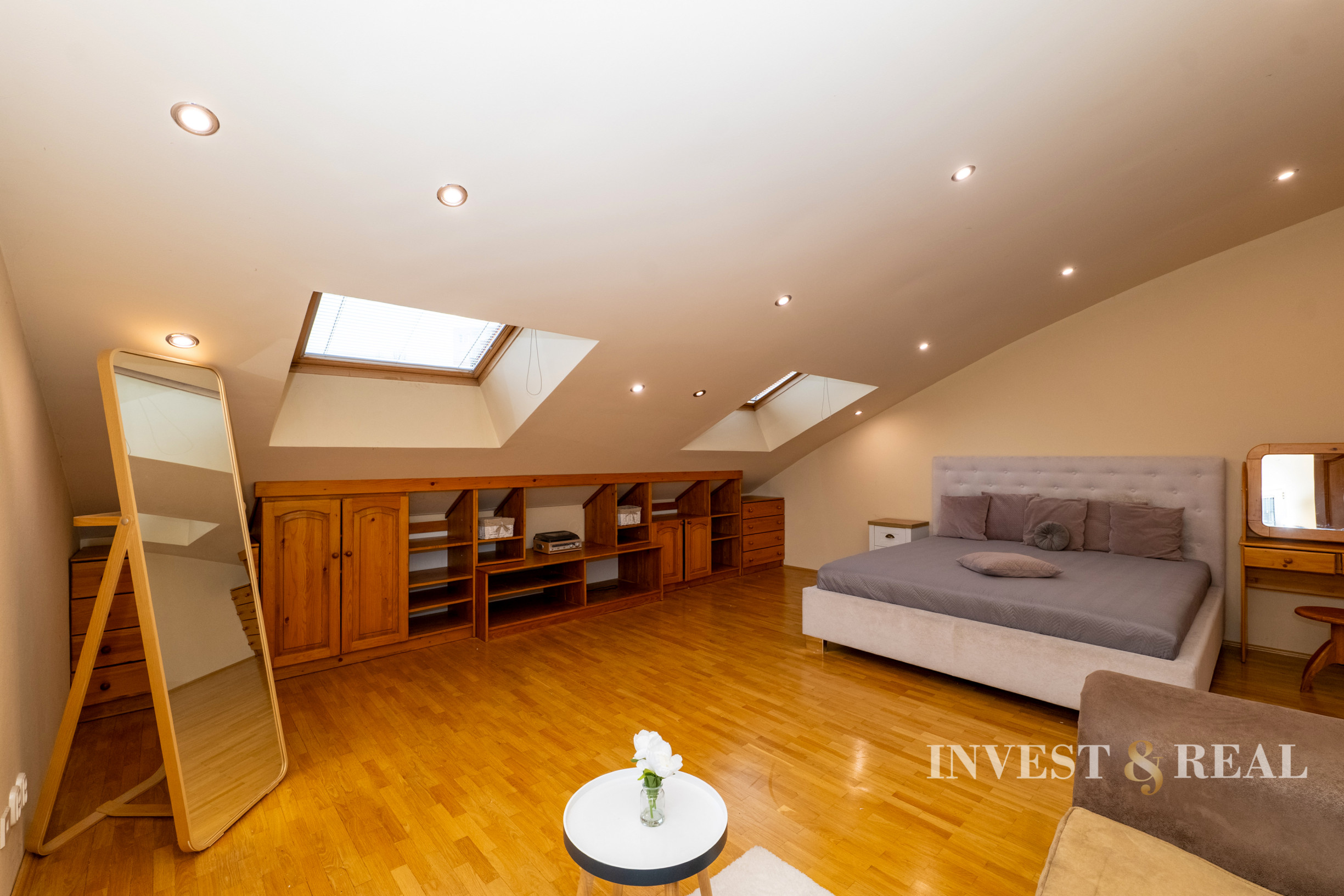 4-izbový svetlom zaplavený mezonetový byt | Košice - Furča