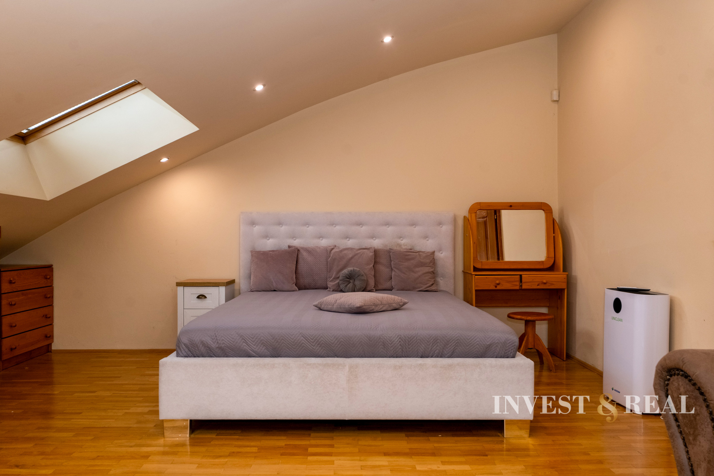 4-izbový svetlom zaplavený mezonetový byt | Košice - Furča