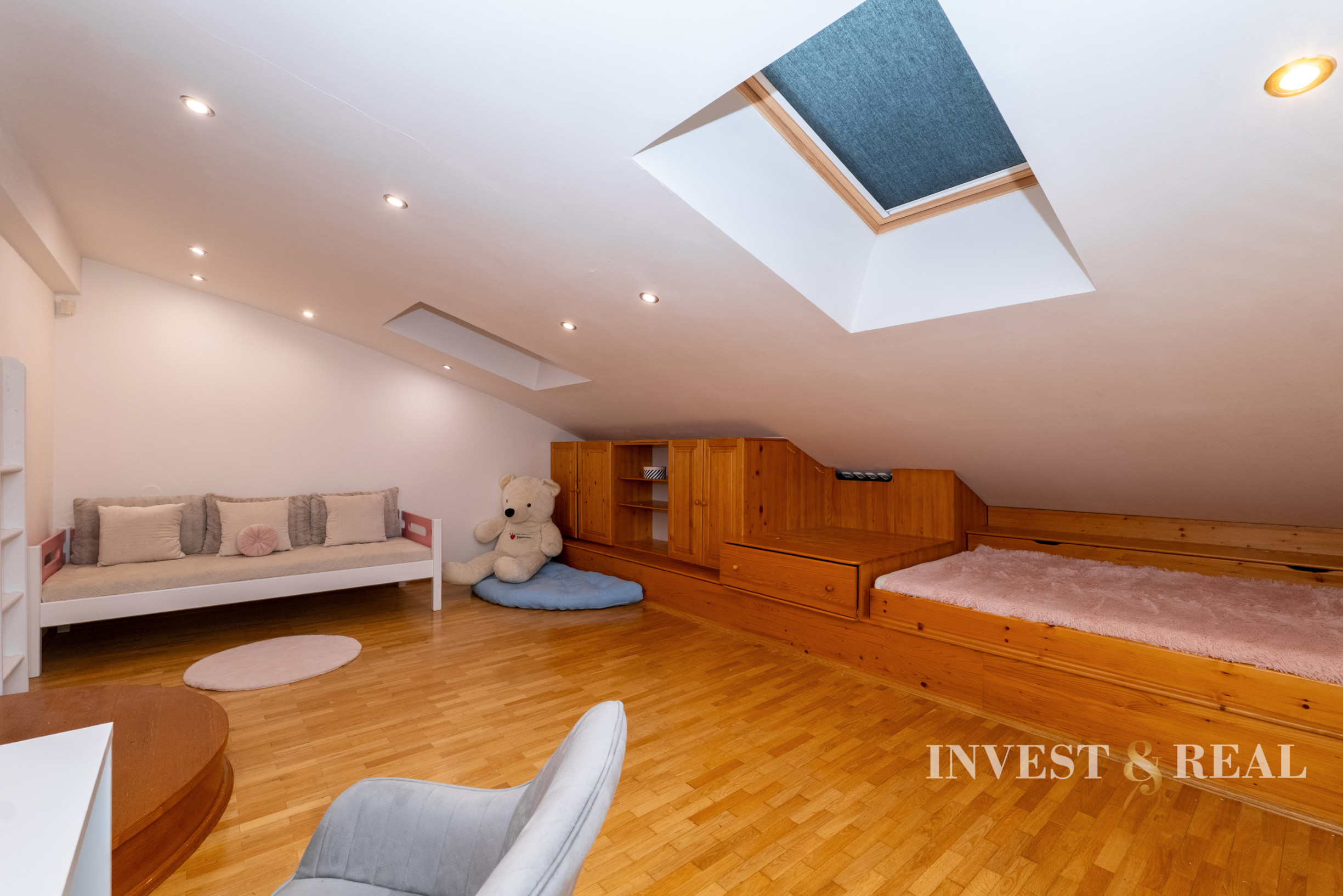 4-izbový svetlom zaplavený mezonetový byt | Košice - Furča