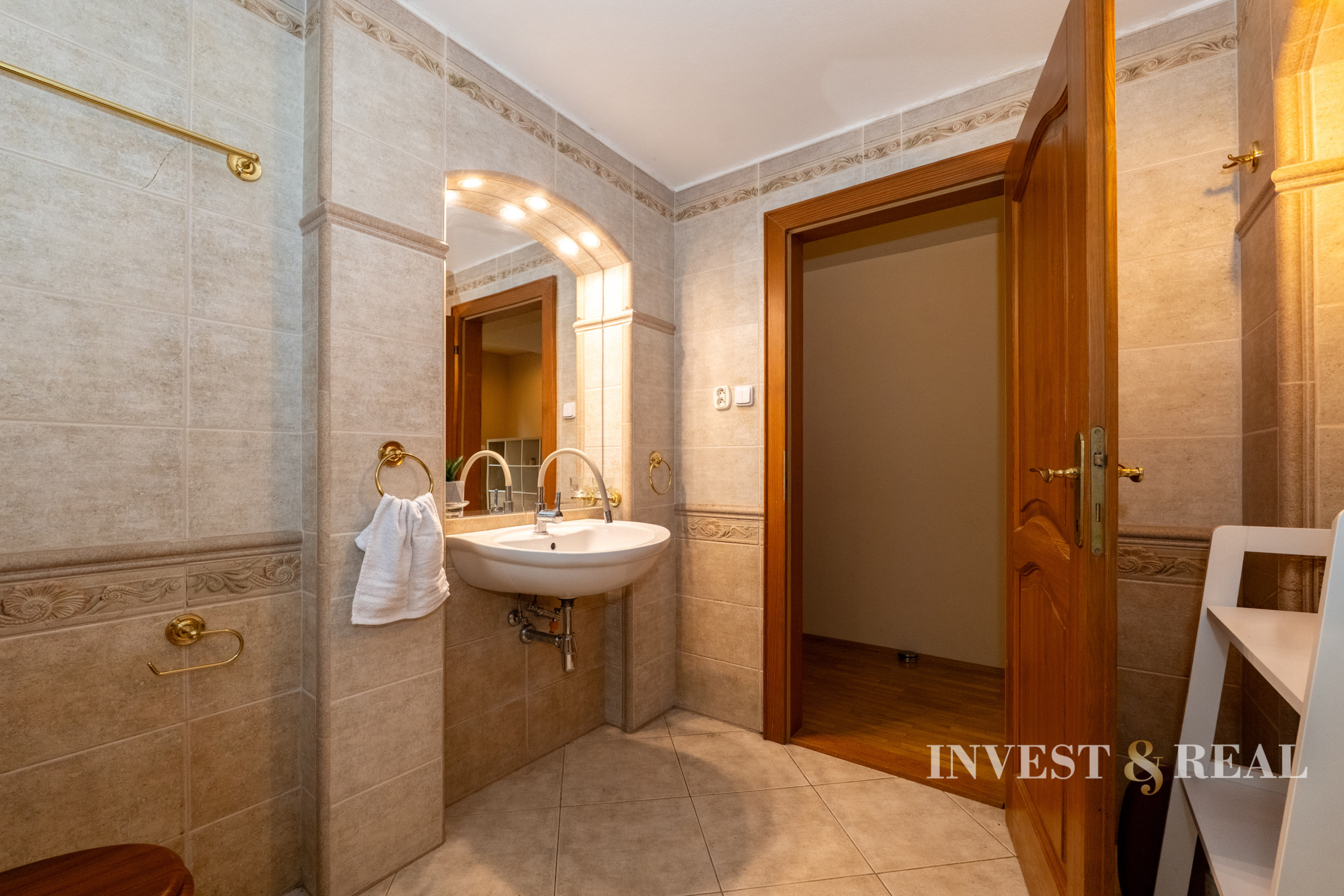 4-izbový svetlom zaplavený mezonetový byt | Košice - Furča