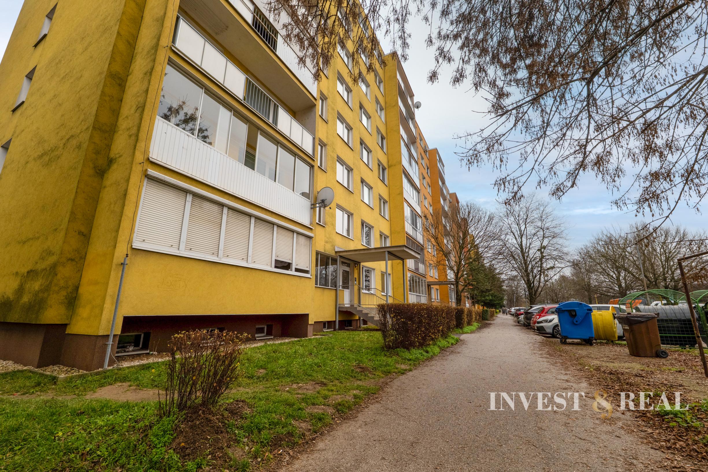 NA PREDAJ | 1,5-izbový byt | Bukovecká - Nad jazerom