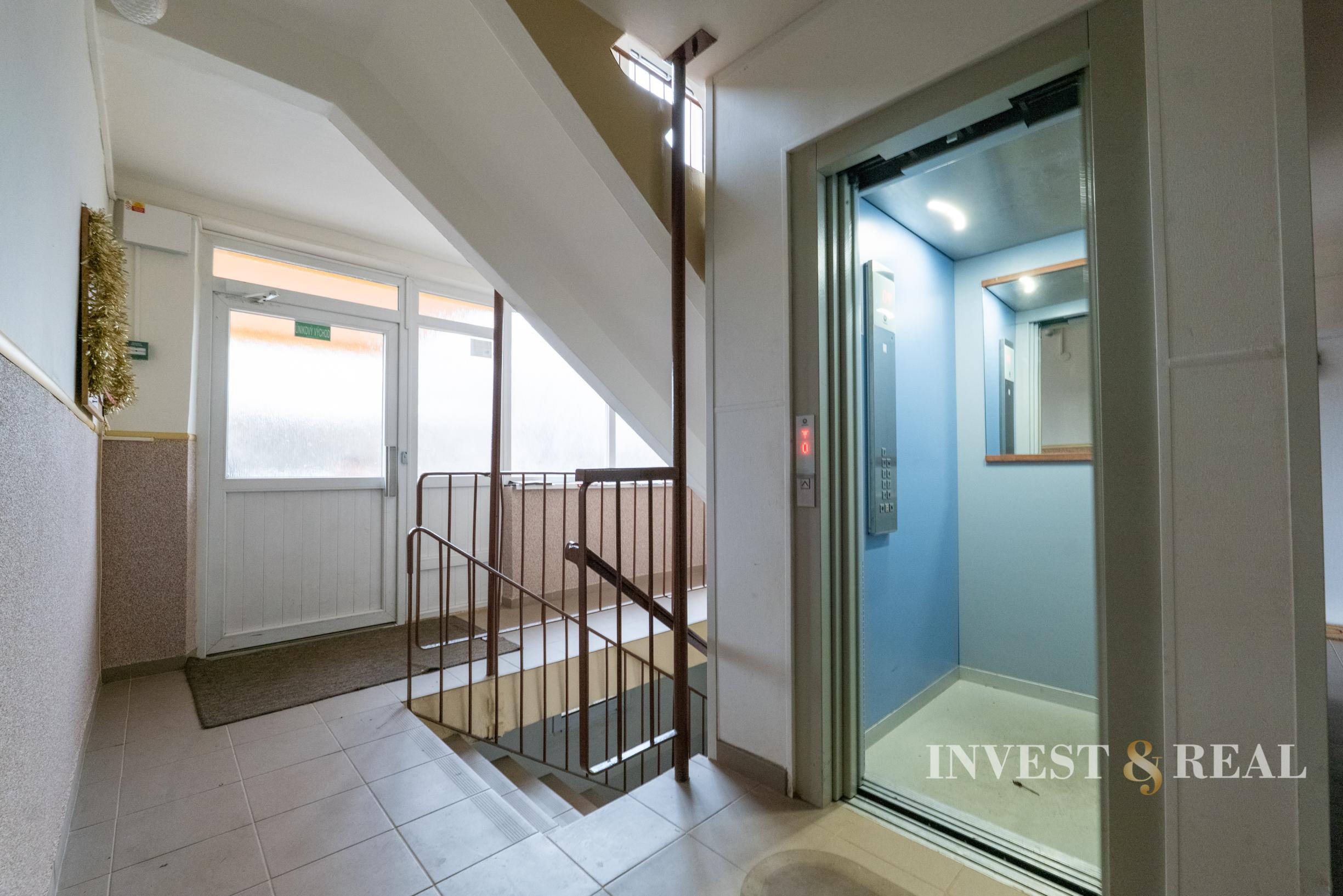 NA PREDAJ | 1,5-izbový byt | Bukovecká - Nad jazerom