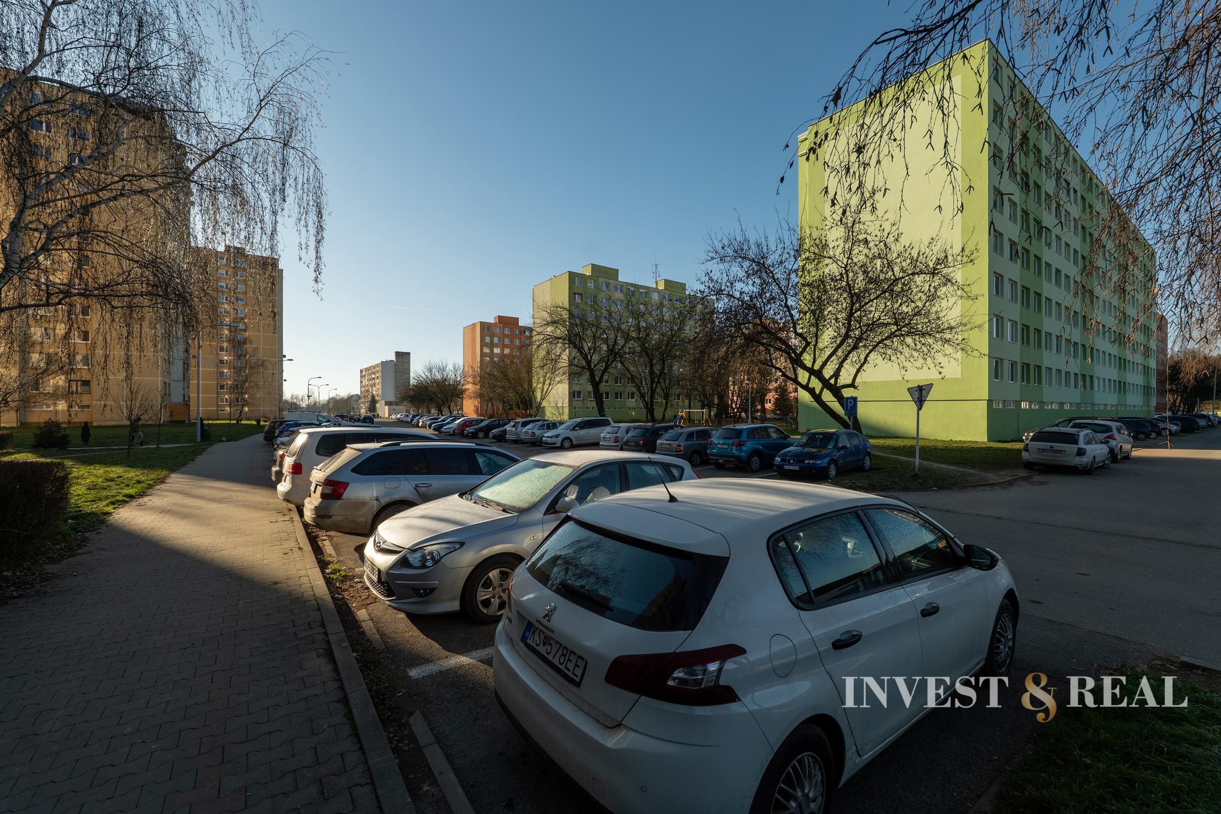 REZERVOVANÉ | 3 izbový byt so šatníkom | Severná