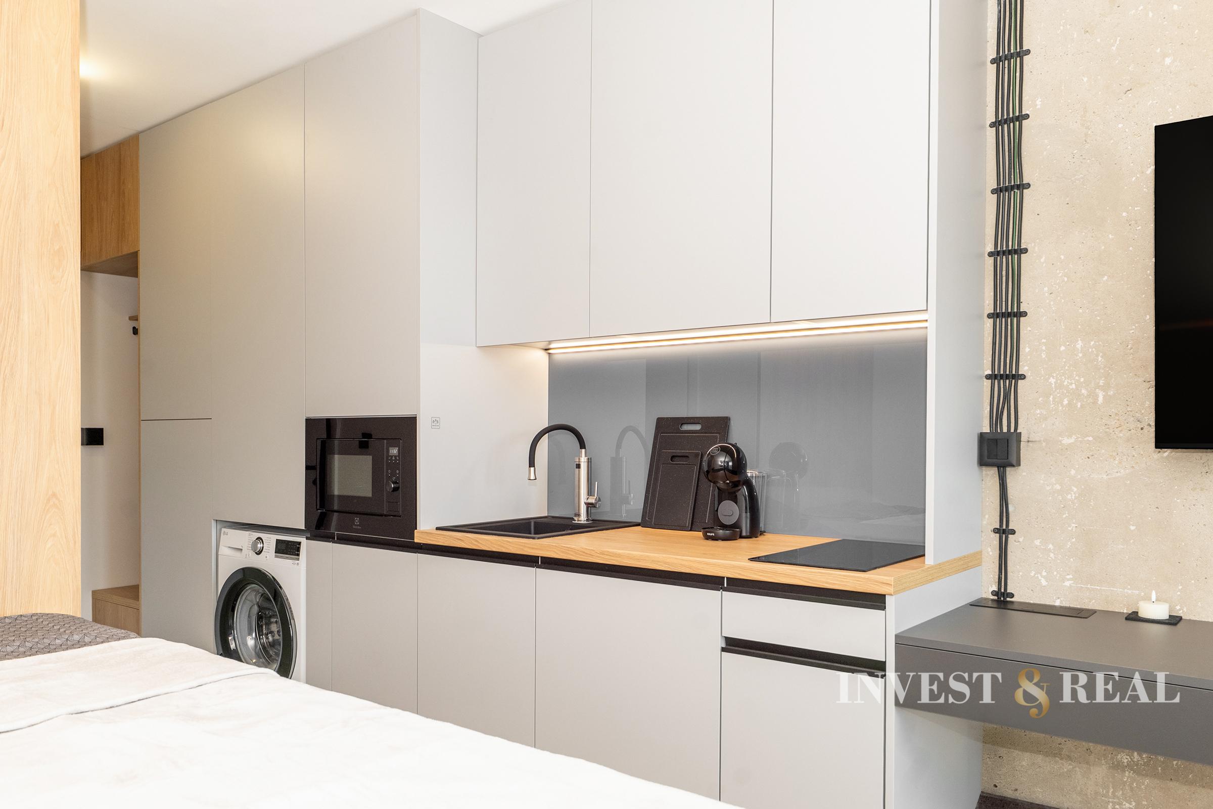 GARSONKA | NOVÁ REKONŠTRUKCIA | TERASA