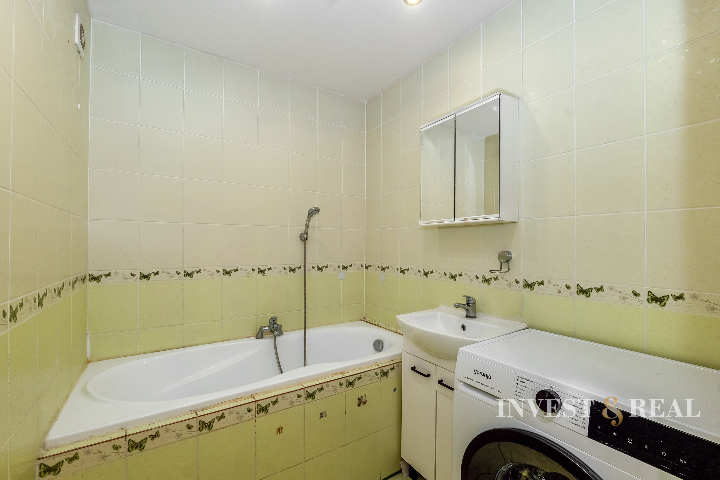 3-izbový byt s potenciálom | Sídlisko Mladosť - Medzev