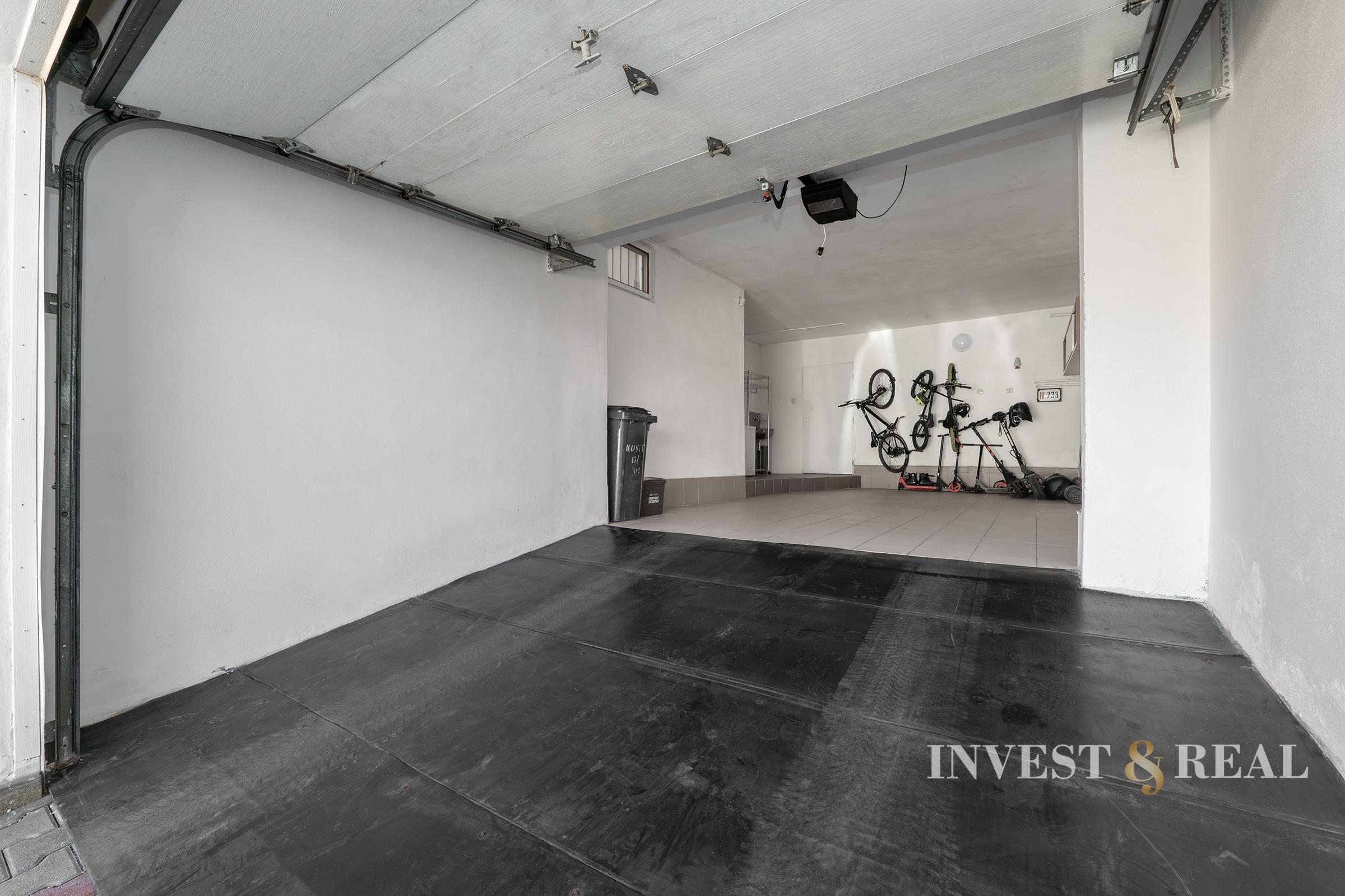 Moderný a atypický rodinný dom s garážou | Železníky