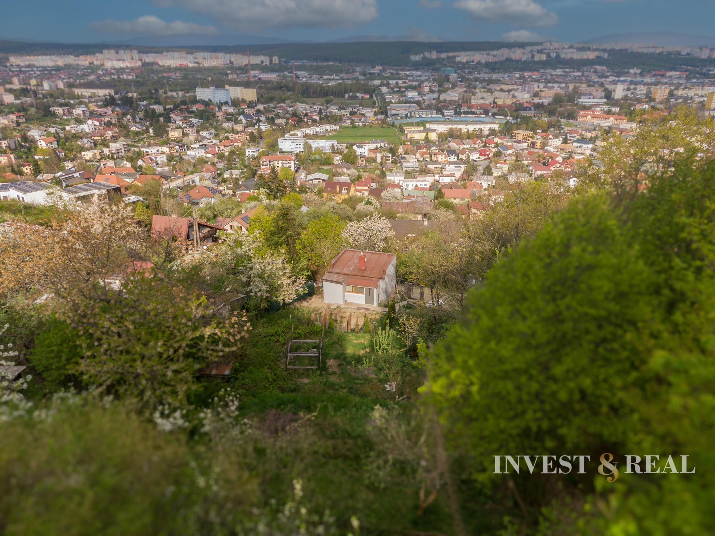 Malý dom, veľké súkromie a výhľad, ktorý ťa dostane | Košice