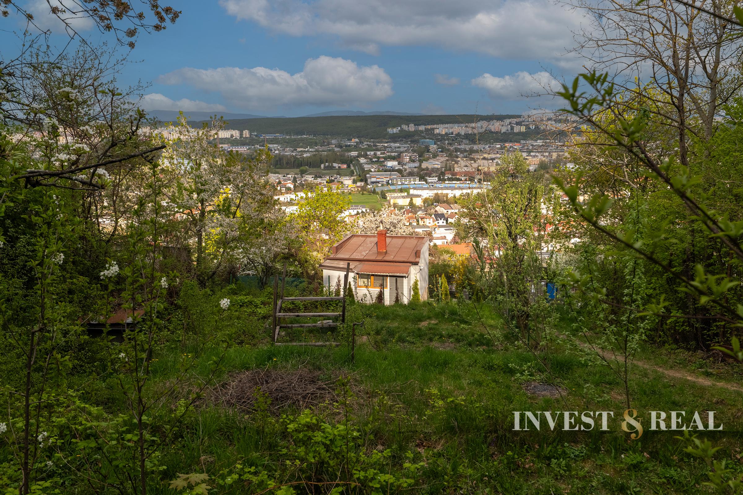 Malý dom, veľké súkromie a výhľad, ktorý ťa dostane | Košice