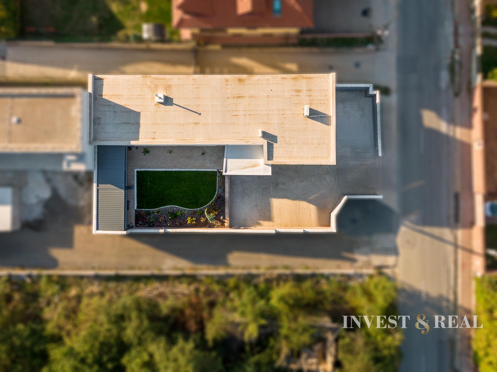4-izbový bungalov | 140 m² + 40 m² terasa | Pereš