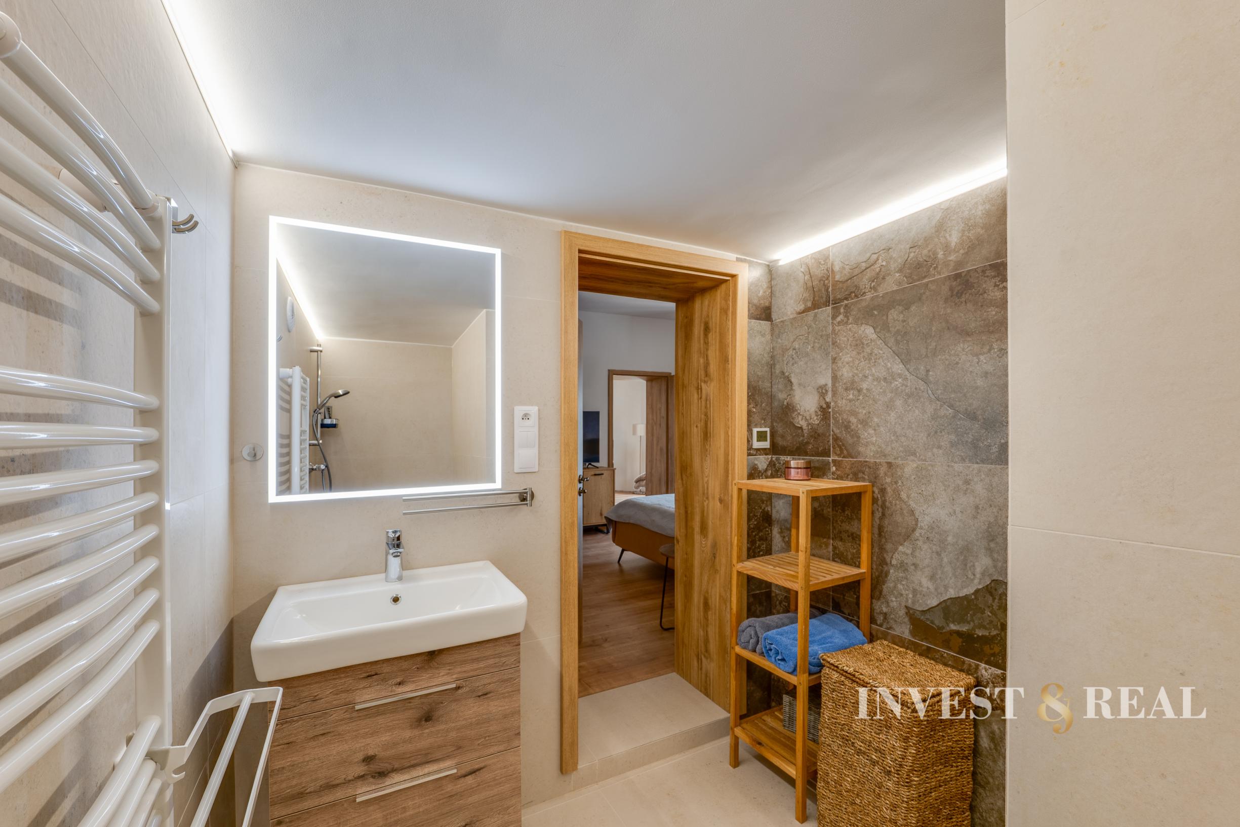 4-izbový bungalov | 140 m² + 40 m² terasa | Pereš