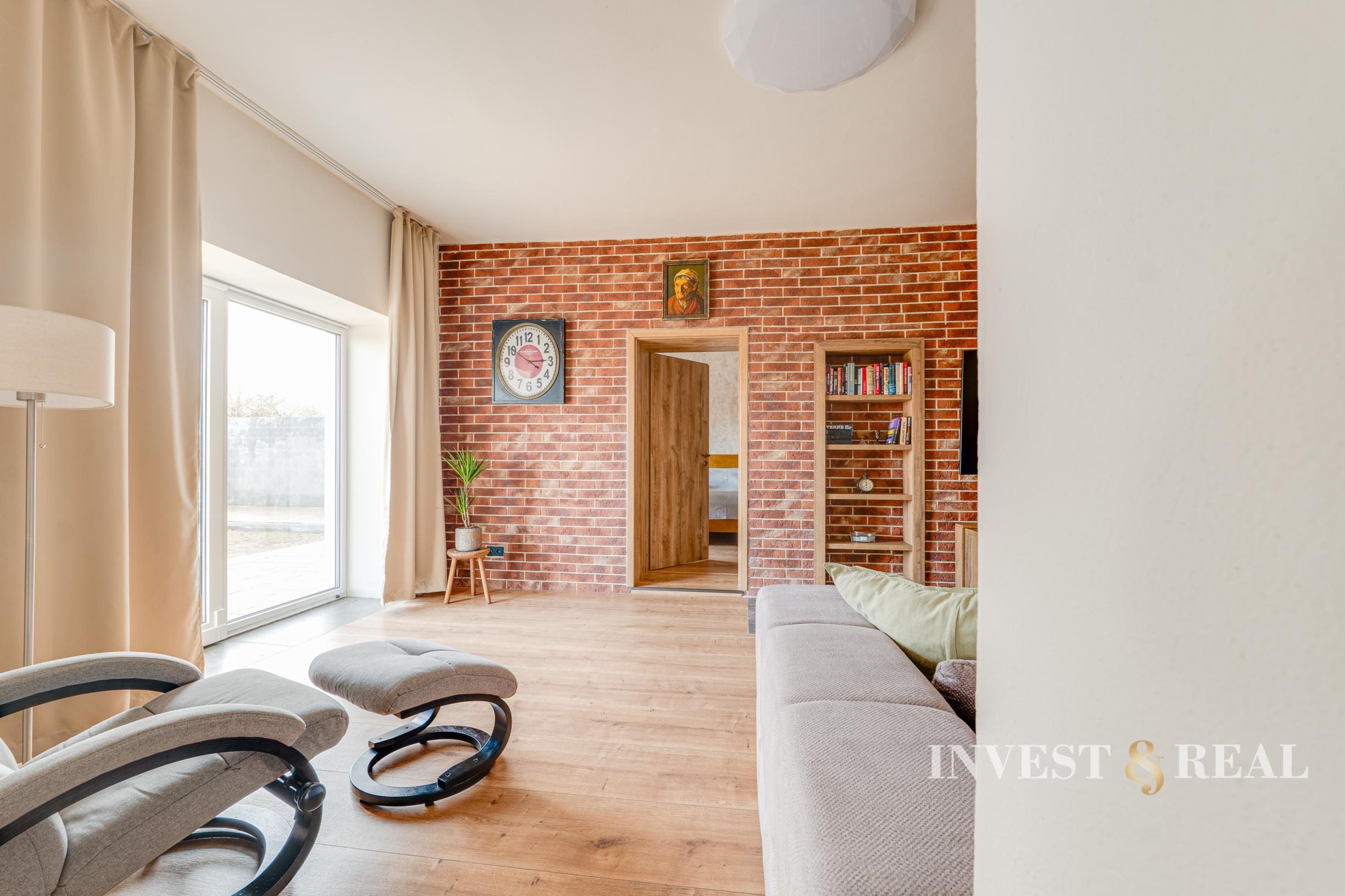 4-izbový bungalov | 140 m² + 40 m² terasa | Pereš