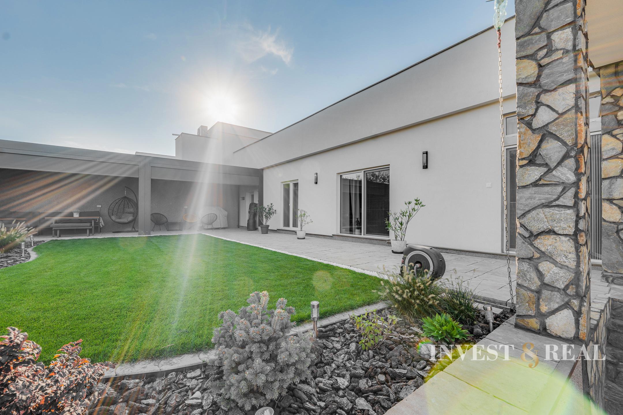 4-izbový bungalov | 140 m² + 40 m² terasa | Pereš
