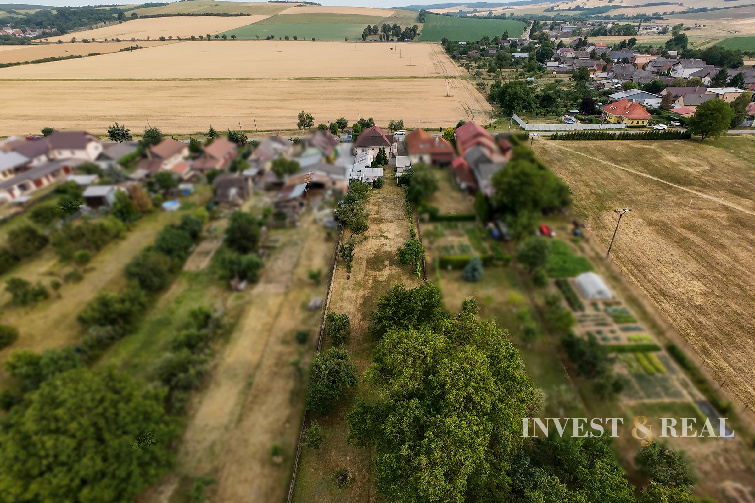 Rodinný dom s veľkorysým pozemkom | 2 330 m² | Nižný Lanec