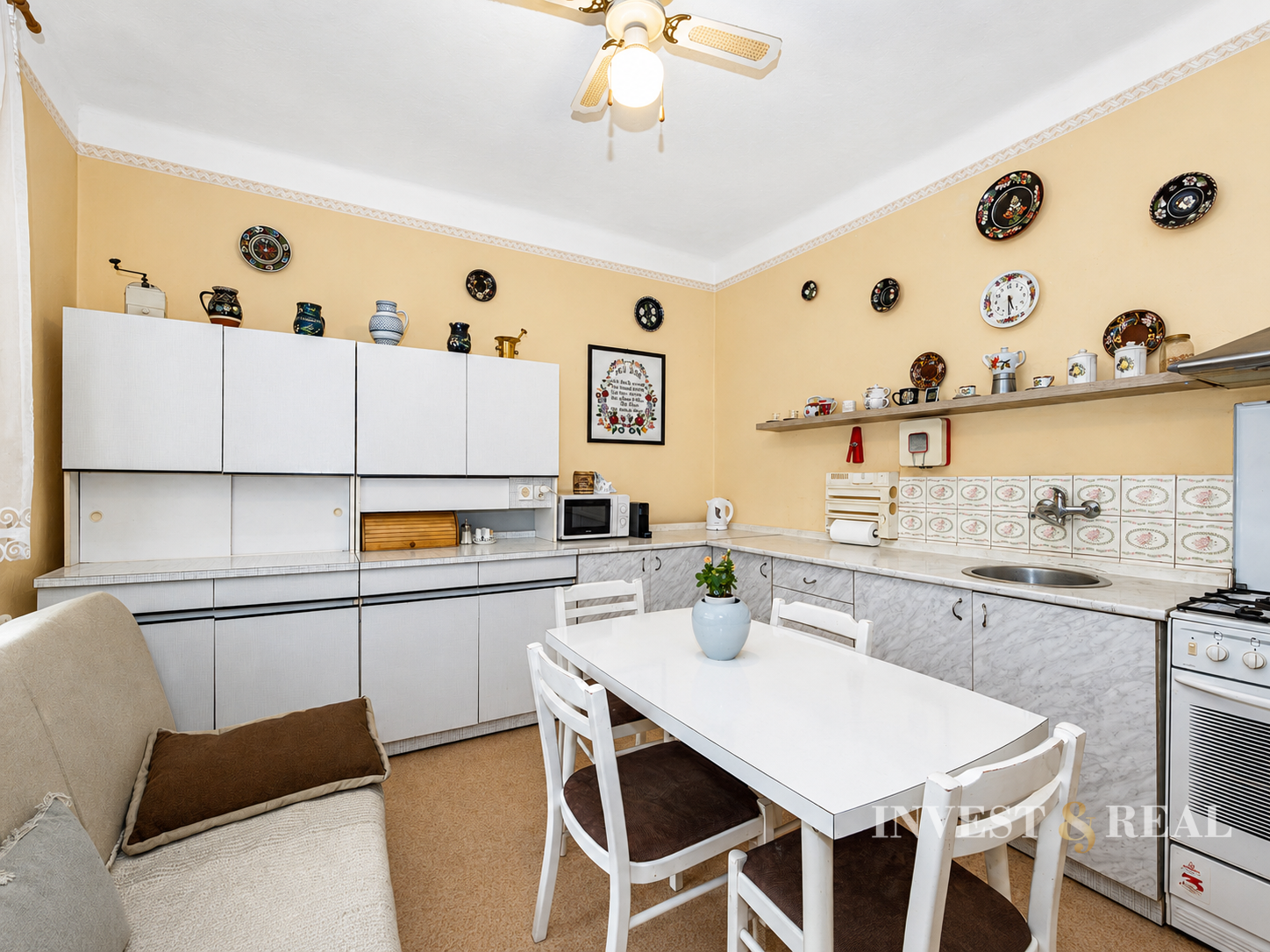 Rodinný dom s veľkorysým pozemkom | 2 330 m² | Nižný Lanec