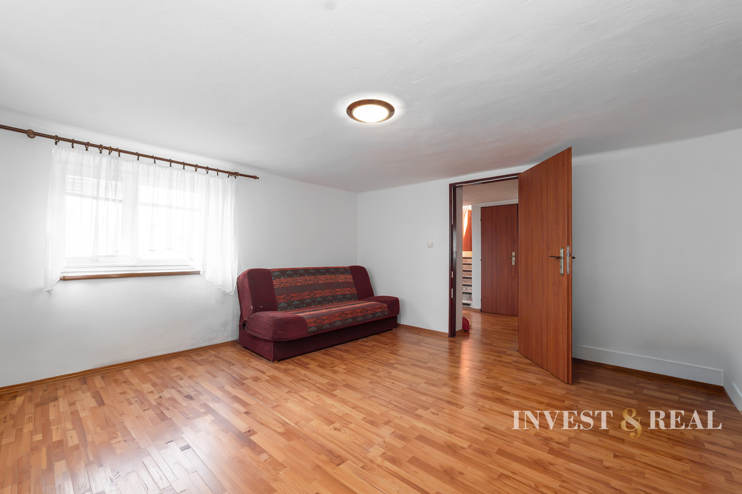 Rodinný dom s veľkým pozemkom | 871 m² | Nižná Kamenica