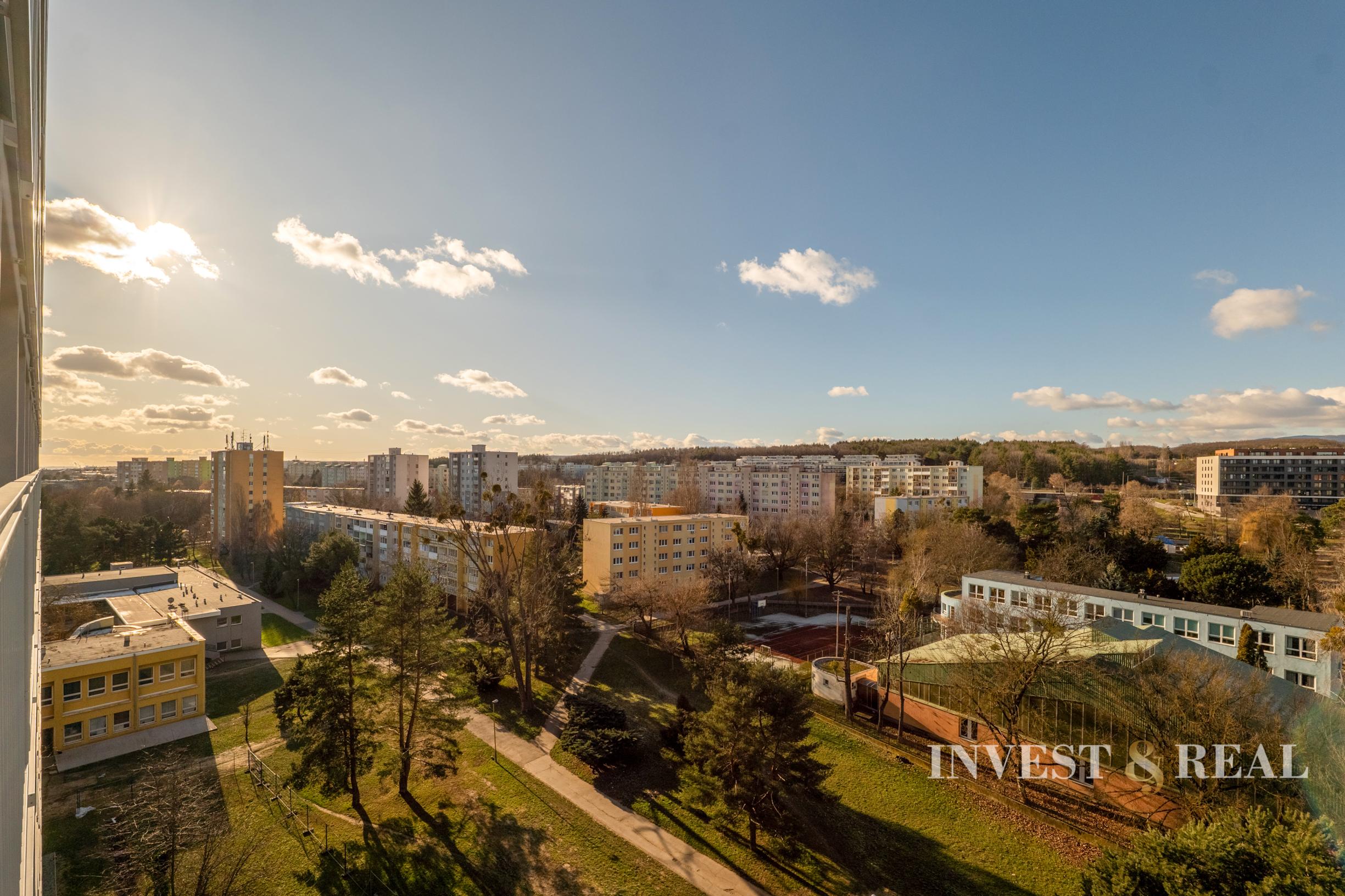 NA PRENÁJOM | Moderná garsónka | Košice - Terasa